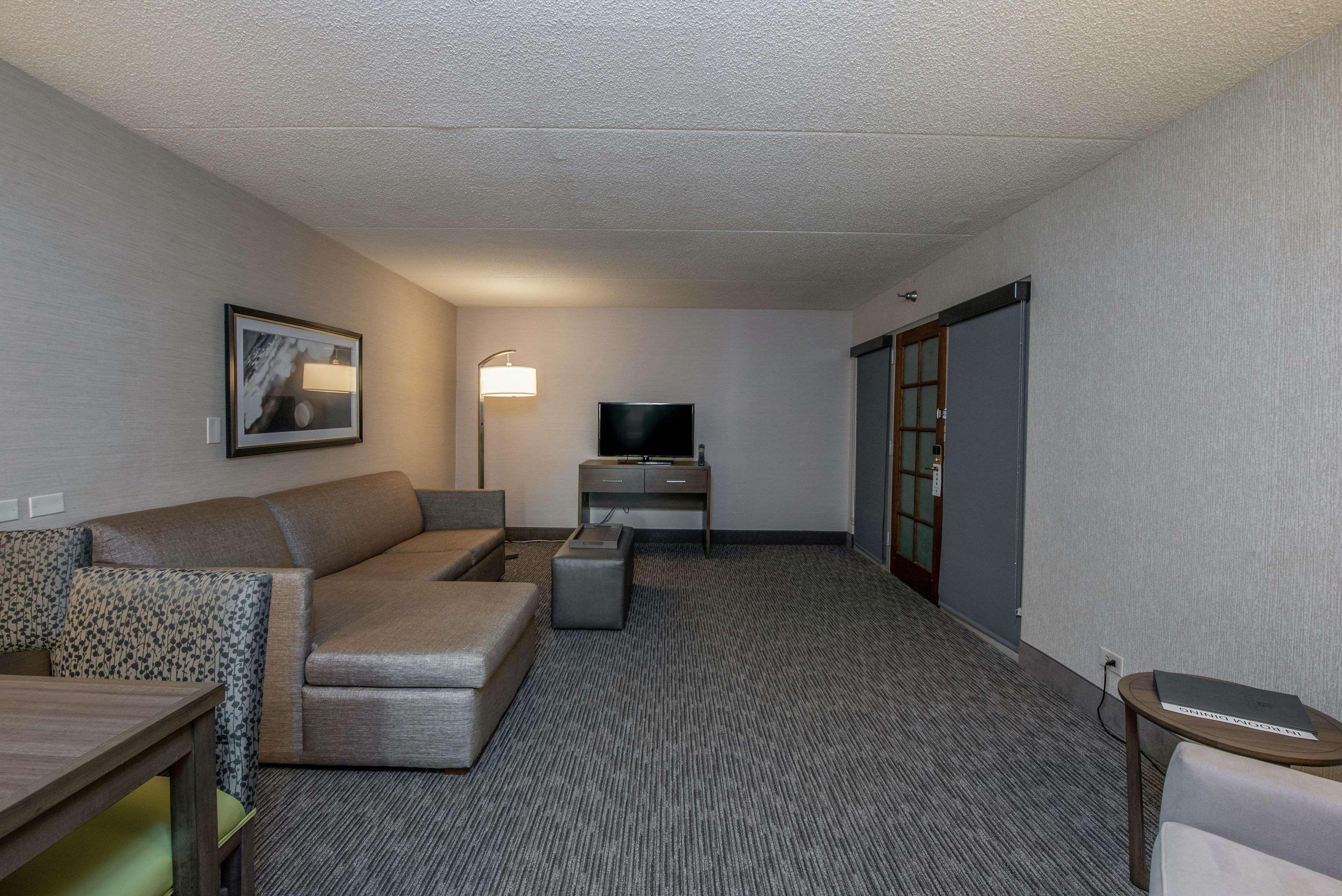 Embassy Suites By Hilton Chicago Schaumburg Woodfield Exterior foto