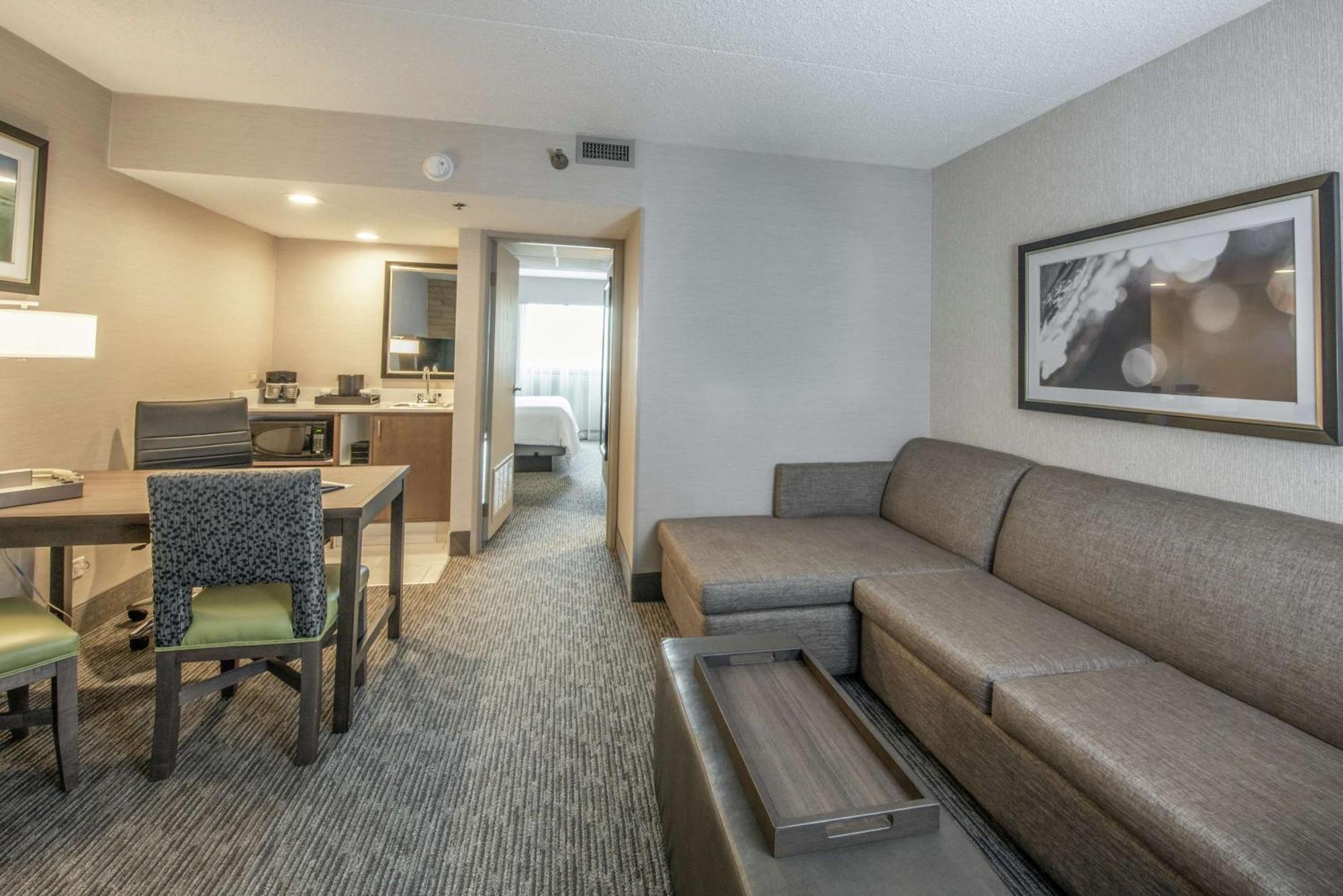 Embassy Suites By Hilton Chicago Schaumburg Woodfield Exterior foto