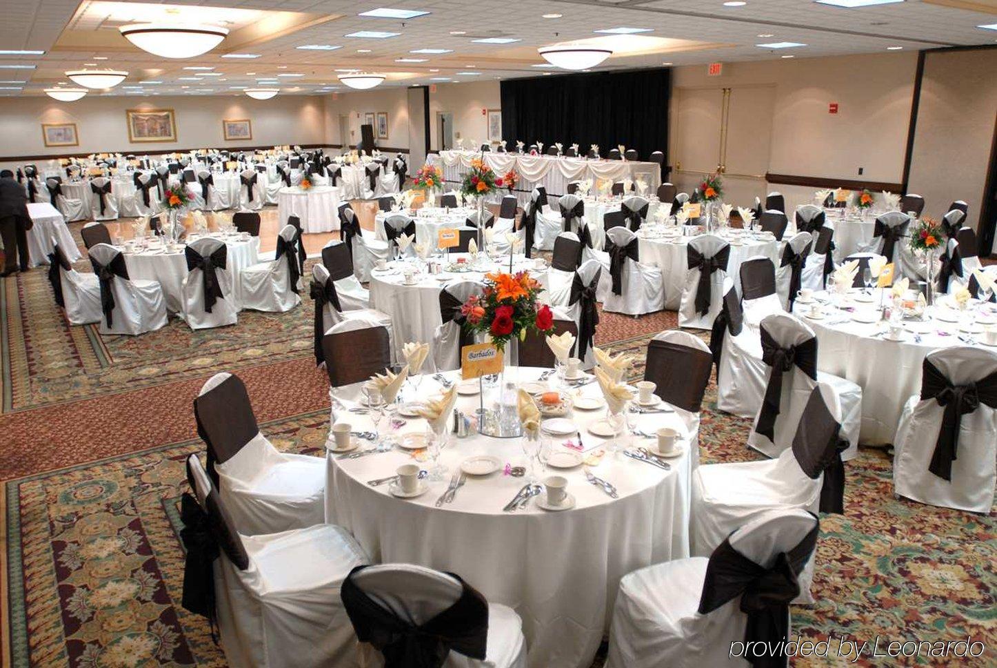 Embassy Suites By Hilton Chicago Schaumburg Woodfield Restaurante foto