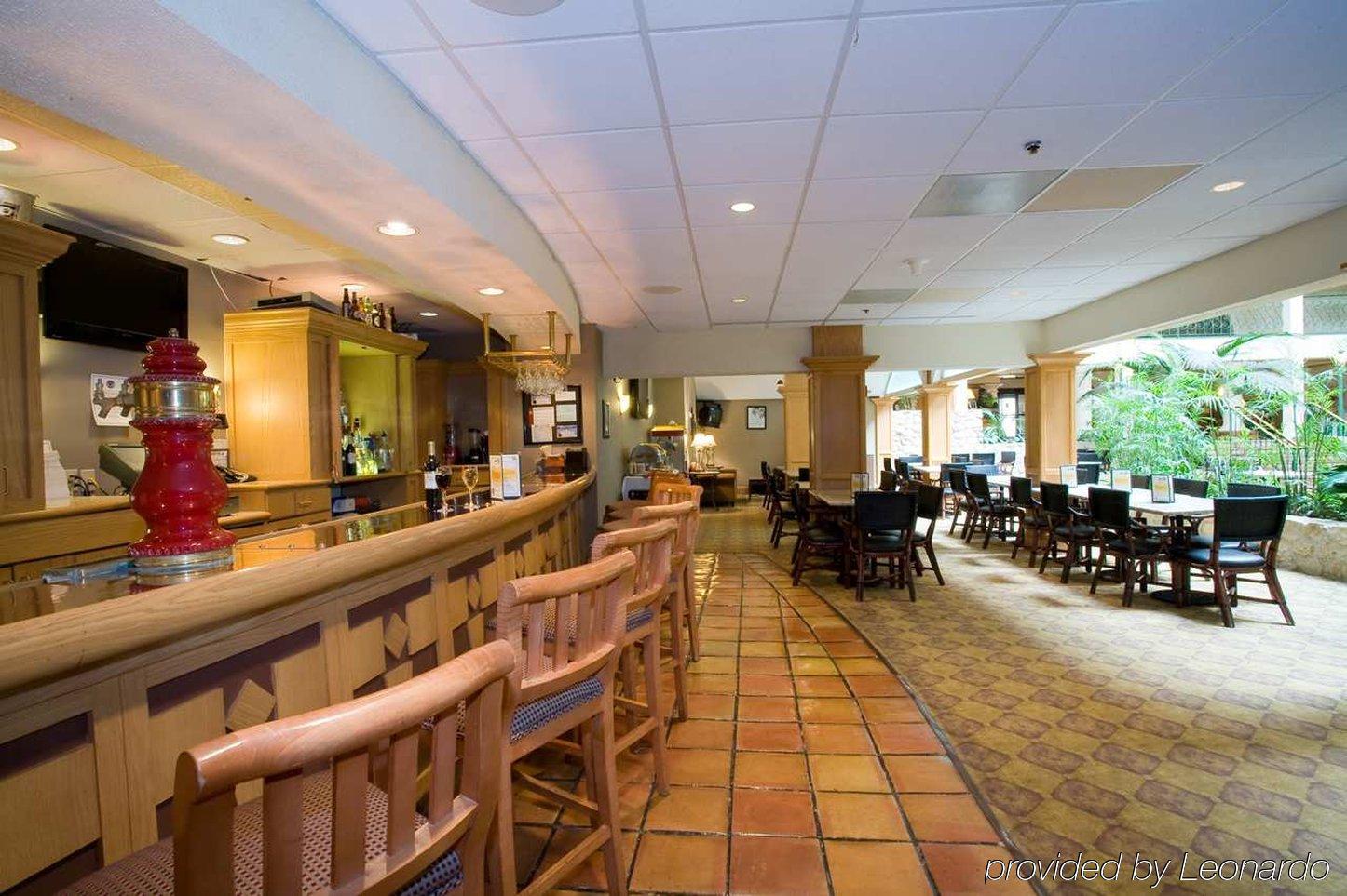 Embassy Suites By Hilton Chicago Schaumburg Woodfield Restaurante foto