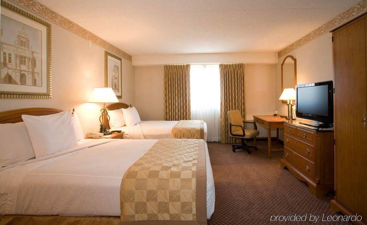 Embassy Suites By Hilton Chicago Schaumburg Woodfield Exterior foto